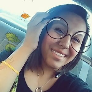 Meet your Posher, Karleigh